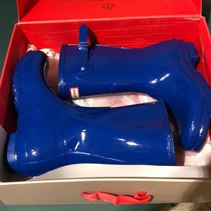 Brand New Hunter Mid-Calf Boots blue new in box